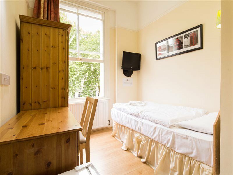 Dolphin Inn - The Lodge Лондон Экстерьер фото